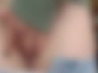 NaughtyBlooms's Live Sex Cam Show