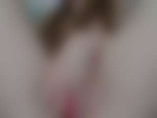 NaughtyBlooms's Live Sex Cam Show