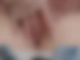NaughtyBlooms's Live Sex Cam Show