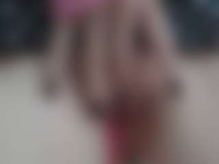 NaughtyBlooms's Live Sex Cam Show