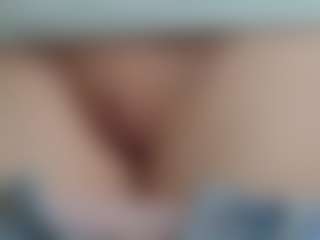 NaughtyBlooms's Live Sex Cam Show