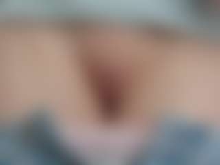 NaughtyBlooms's Live Sex Cam Show