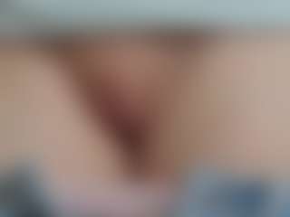 NaughtyBlooms's Live Sex Cam Show