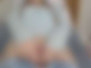 NaughtyBlooms's Live Sex Cam Show
