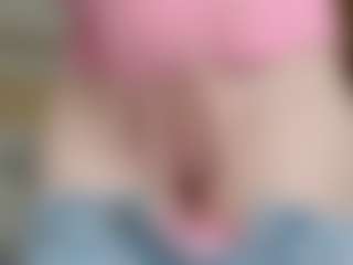 NaughtyBlooms's Live Sex Cam Show