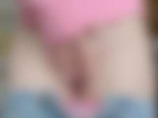 NaughtyBlooms's Live Sex Cam Show