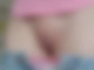NaughtyBlooms's Live Sex Cam Show