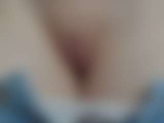 Live cam show with NaughtyBlooms - Squirt on sexytreat.net