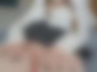 NaughtyBlooms's Live Sex Cam Show