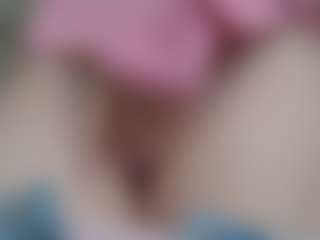 Live cam show with NaughtyBlooms - Facial Piercings on Cam Slut