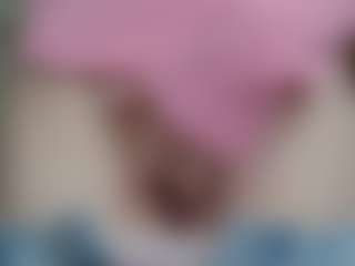 NaughtyBlooms's Live Sex Cam Show