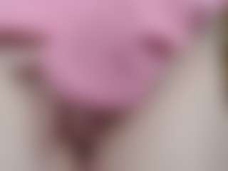 NaughtyBlooms's Live Sex Cam Show