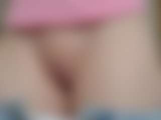 NaughtyBlooms's Live Sex Cam Show