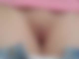 NaughtyBlooms's Live Sex Cam Show