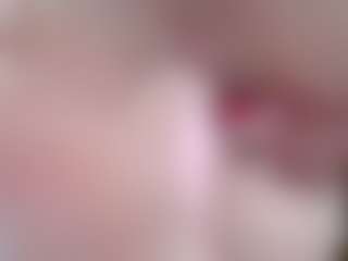 NaughtyBlooms's Live Sex Cam Show