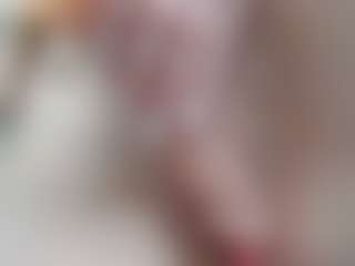 NaughtyBlooms's Live Sex Cam Show