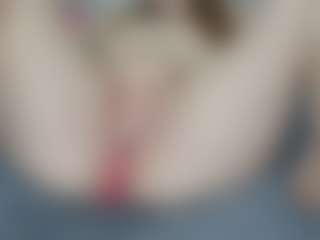 Live cam show with NaughtyBlooms - Cum on crypto-cams