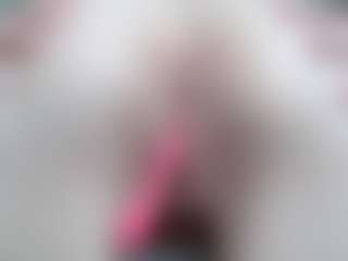 NaughtyBlooms's Live Sex Cam Show