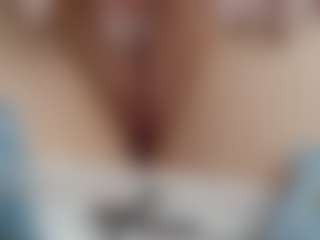 Live cam show with NaughtyBlooms - Blonde Hair Teen (18+) on SpankPalCams