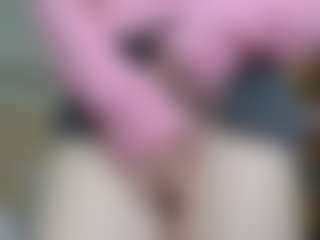 NaughtyBlooms's Live Sex Cam Show