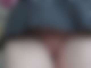 NaughtyBlooms's Live Sex Cam Show
