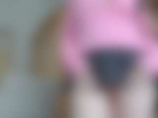 NaughtyBlooms's Live Sex Cam Show