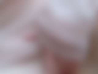 Live cam show with NaughtyBlooms - Shaved Pussy Teen (18+) on thefappeningchat.com