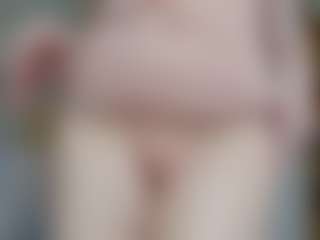 Live cam show with NaughtyBlooms - Lovense Small Tits on Nude Live Now