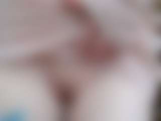 NaughtyBlooms's Live Sex Cam Show