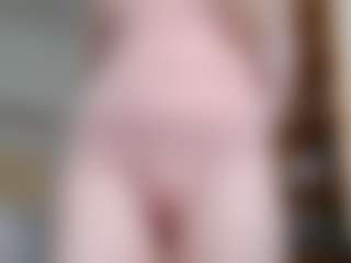 NaughtyBlooms's Live Sex Cam Show