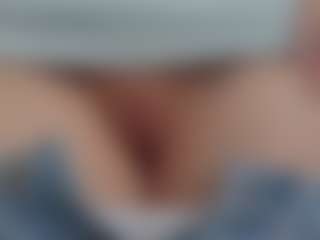 Live cam show with NaughtyBlooms - Public on UwU Esports