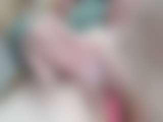 NaughtyBlooms's Live Sex Cam Show