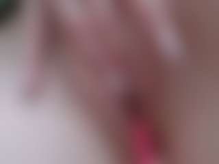 NaughtyBlooms's Live Sex Cam Show