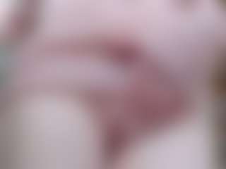 Live cam show with NaughtyBlooms - Brown Eyes Blonde Hair on fapnchat