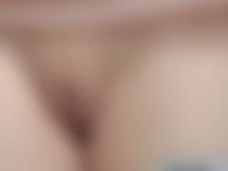 NaughtyBlooms's Live Sex Cam Show