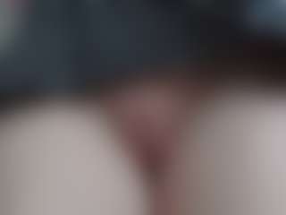 NaughtyBlooms's Live Sex Cam Show