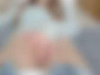 NaughtyBlooms's Live Sex Cam Show