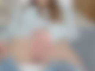 NaughtyBlooms's Live Sex Cam Show