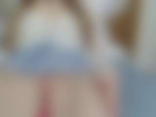 NaughtyBlooms's Live Sex Cam Show