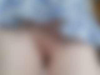 NaughtyBlooms's Live Sex Cam Show
