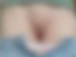 NaughtyBlooms's Live Sex Cam Show