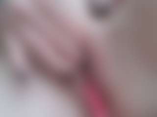 NaughtyBlooms's Live Sex Cam Show