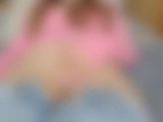 NaughtyBlooms's Live Sex Cam Show