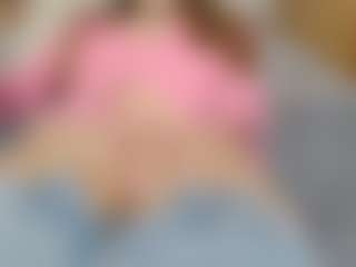 NaughtyBlooms's Live Sex Cam Show