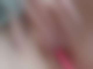 NaughtyBlooms's Live Sex Cam Show
