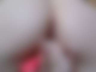 NaughtyBlooms's Live Sex Cam Show