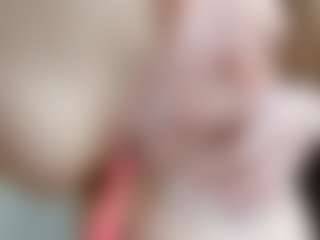NaughtyBlooms's Live Sex Cam Show