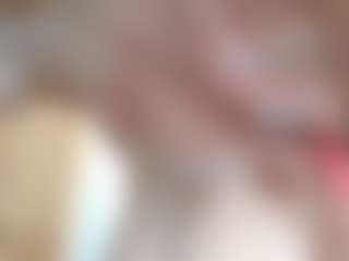 NaughtyBlooms's Live Sex Cam Show