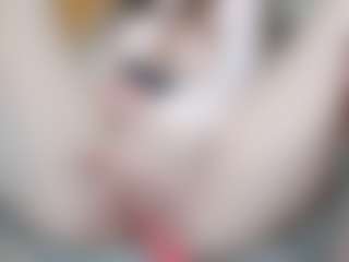 NaughtyBlooms's Live Sex Cam Show