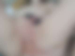 NaughtyBlooms's Live Sex Cam Show